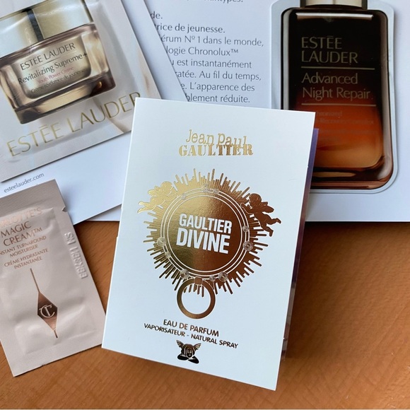 FREE GWP Luxury Skincare Samples - Picture 4 of 5